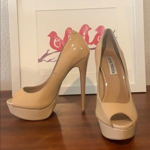 Steve Madden Nude Platform Heels - Alliance Fawn